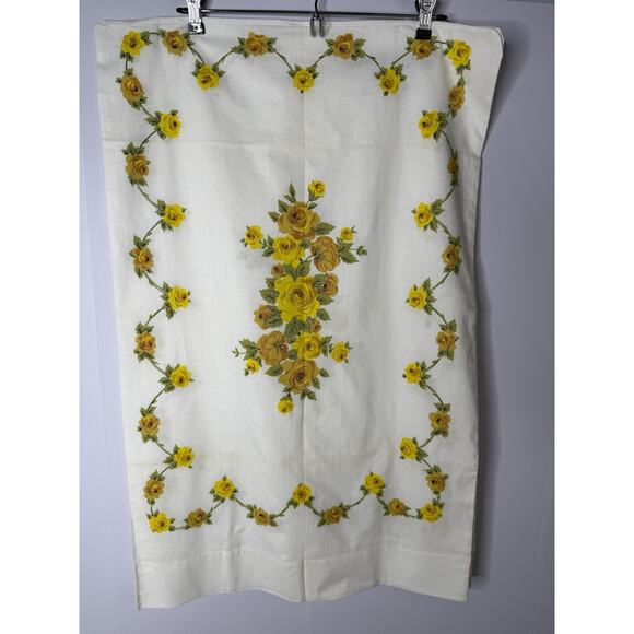 2 VTG Stevens UTICA-MOHAWK Standard Cottage YELLOW ROSE MUSLIN Pillowcases 30x20 - Picture 1 of 6